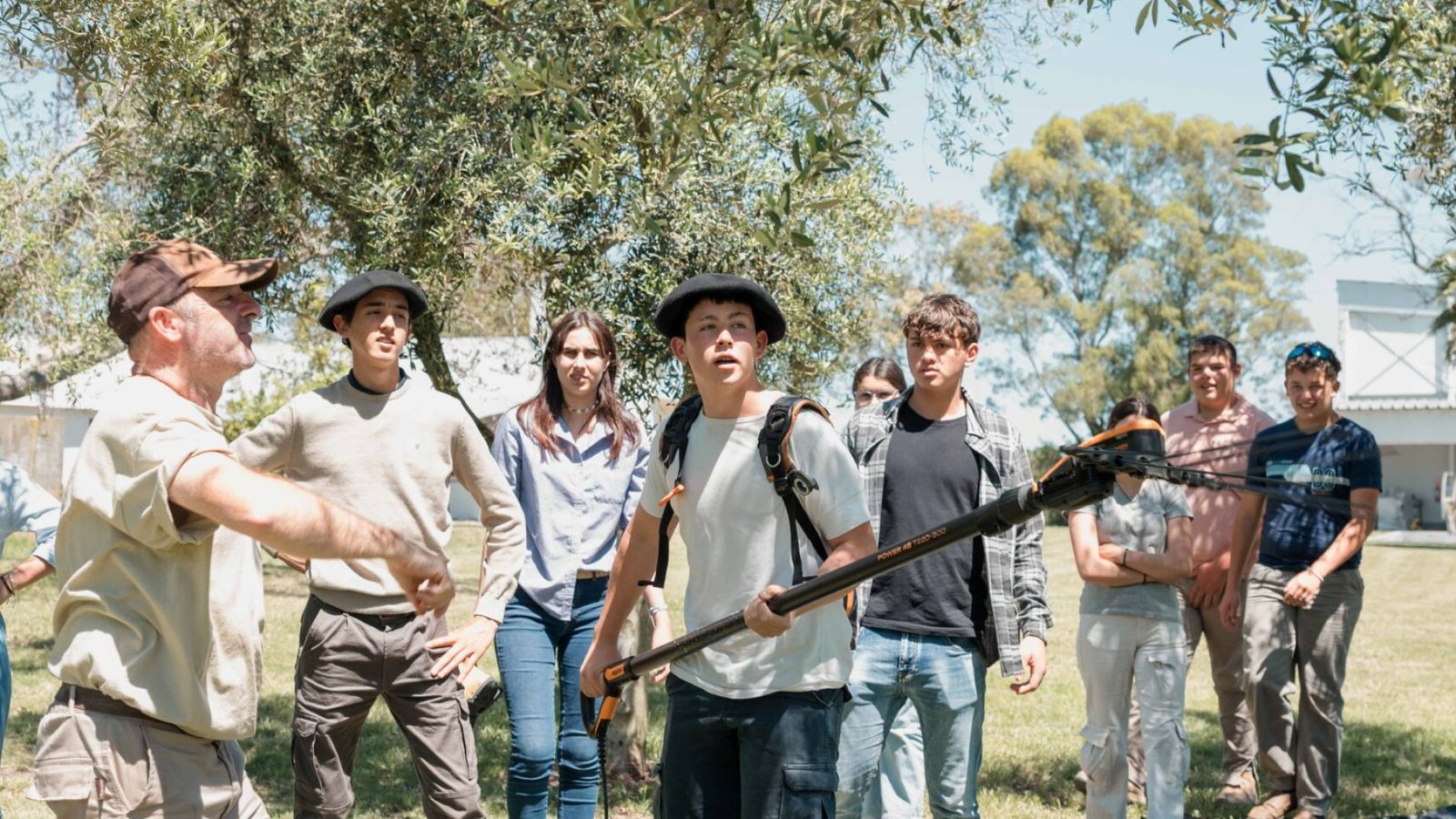 Visita Afine Longo Acto 2024-104