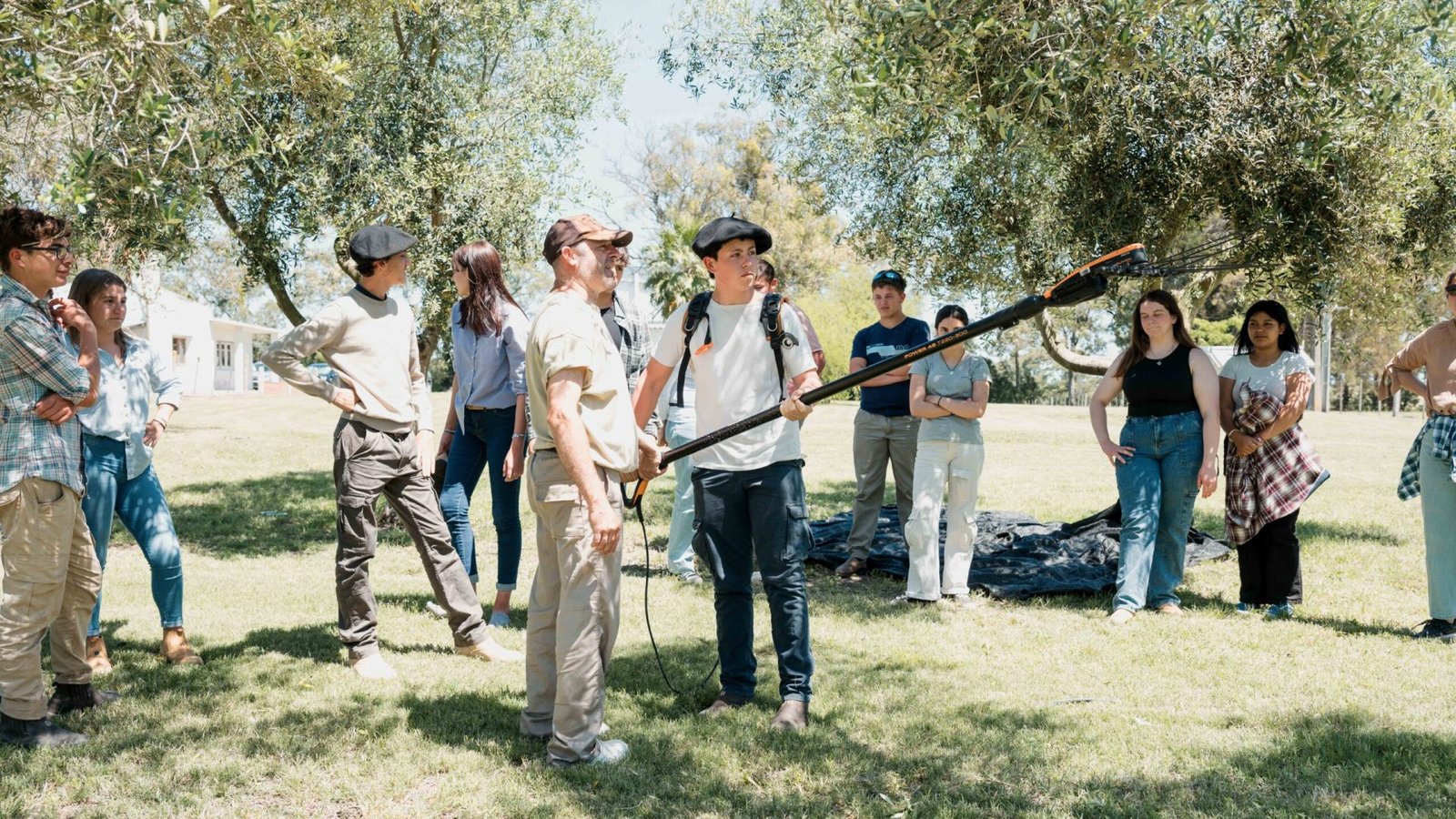 Visita Afine Longo Acto 2024-106